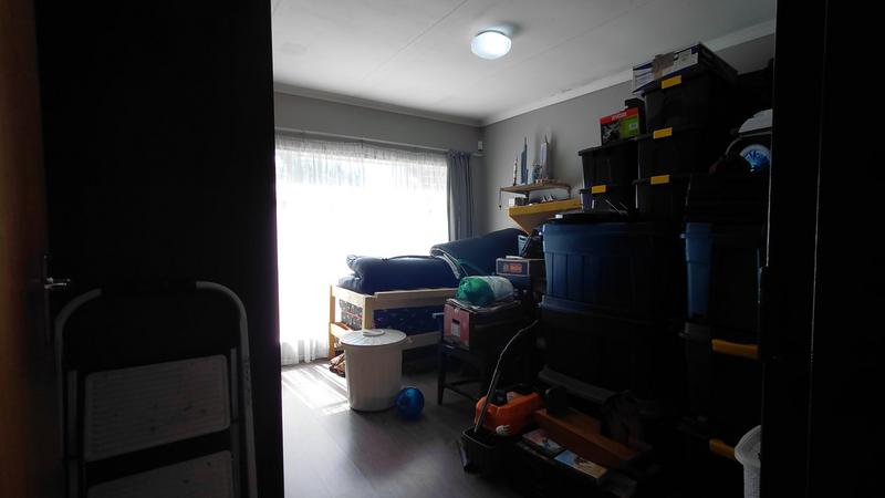 3 Bedroom Property for Sale in Langenhovenpark Free State
